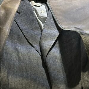 Worth Gray Men's Suit